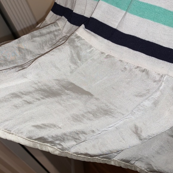 Striped top - Picture 2 of 3